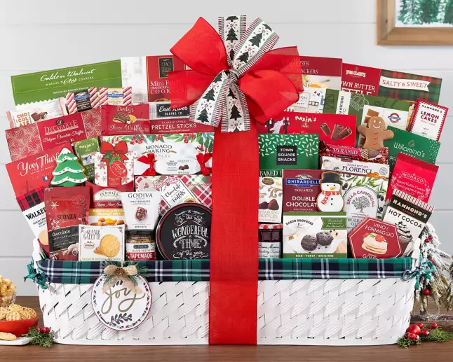 Holiday Extravaganza: Gourmet Christmas Gift Basket