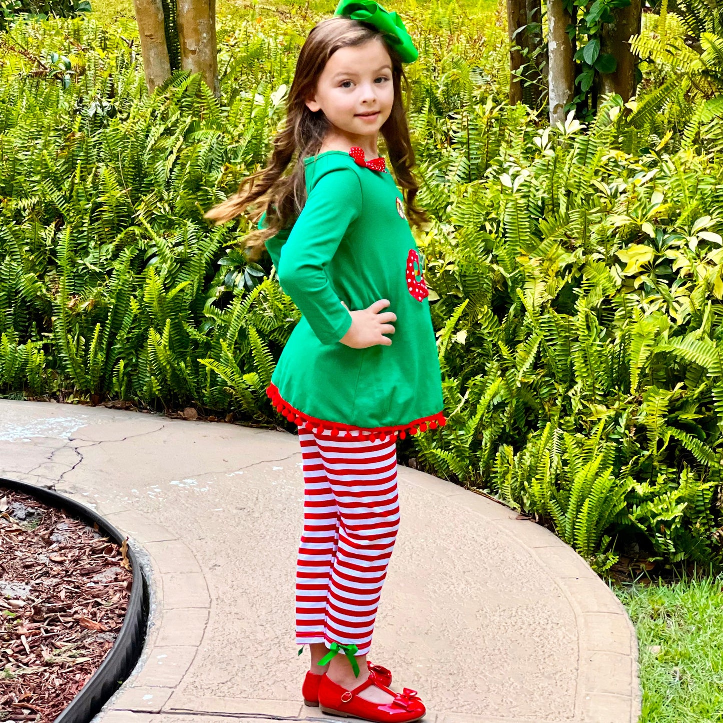 AL Limited Girls Christmas Holiday Elf Stocking Top & Stripe Pants Outfit Set